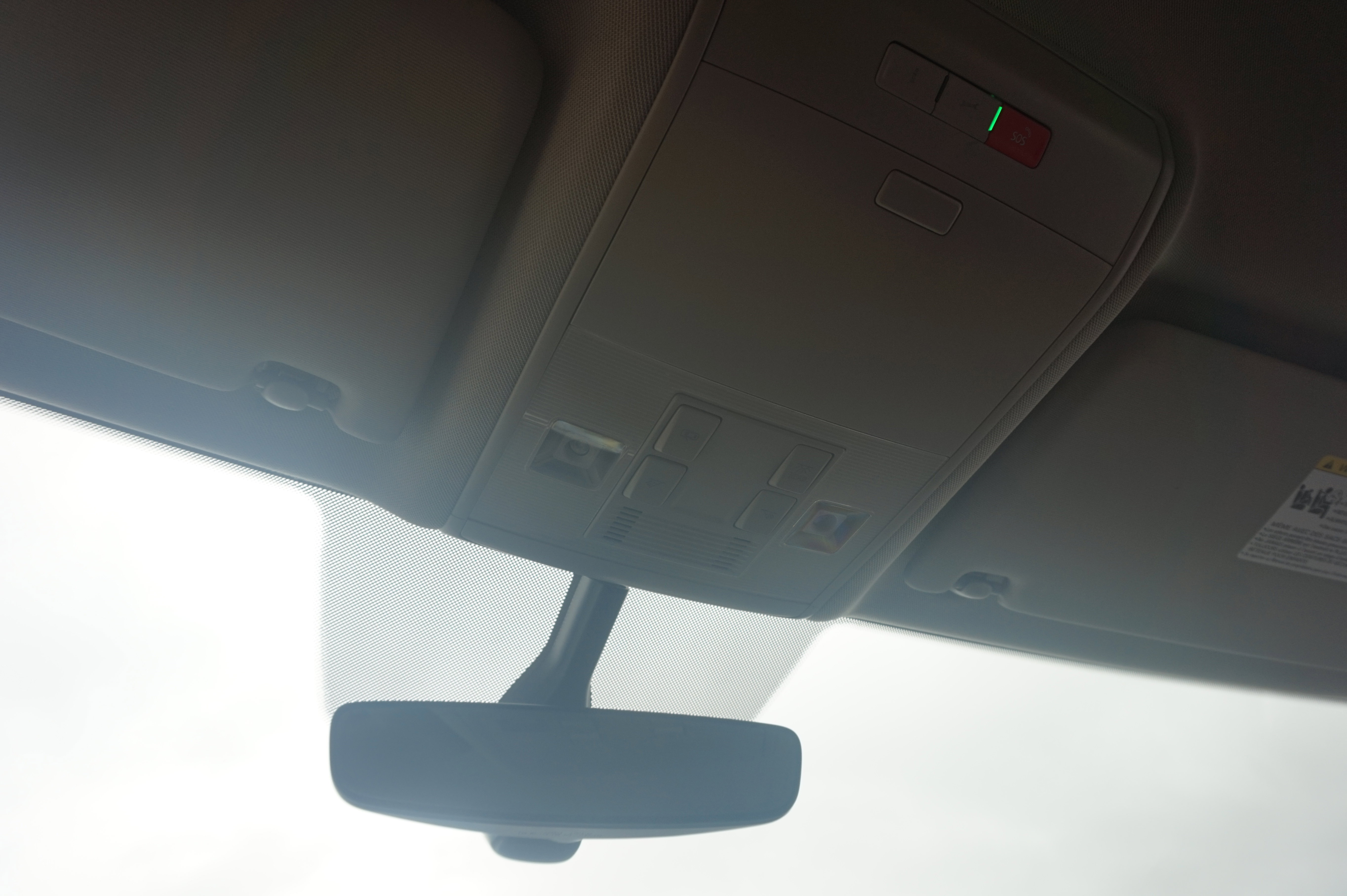 Used 2022 Volkswagen Atlas SE image 32