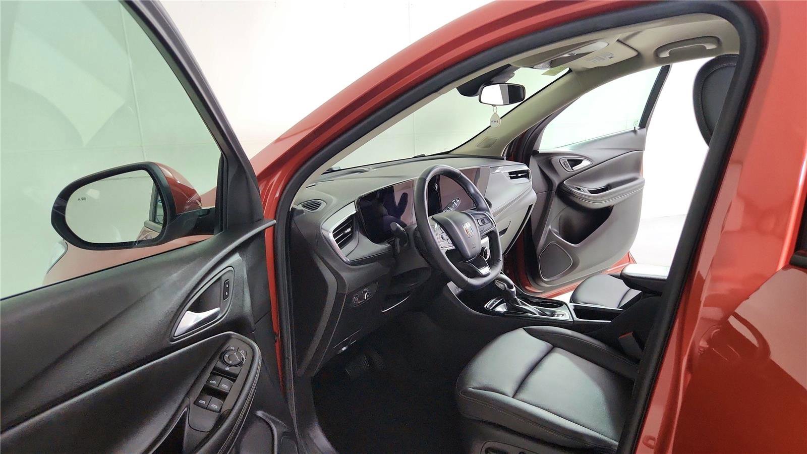 Used 2024 Buick Encore GX Sport Touring w/ Comfort Package image 15