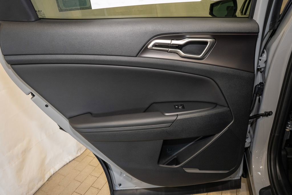 New 2026 Kia Sportage EX w/ EX Panorama Roof Package image 20