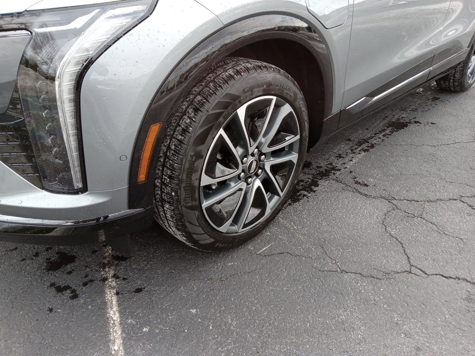 New 2026 Cadillac Optiq Sport 1 image 6