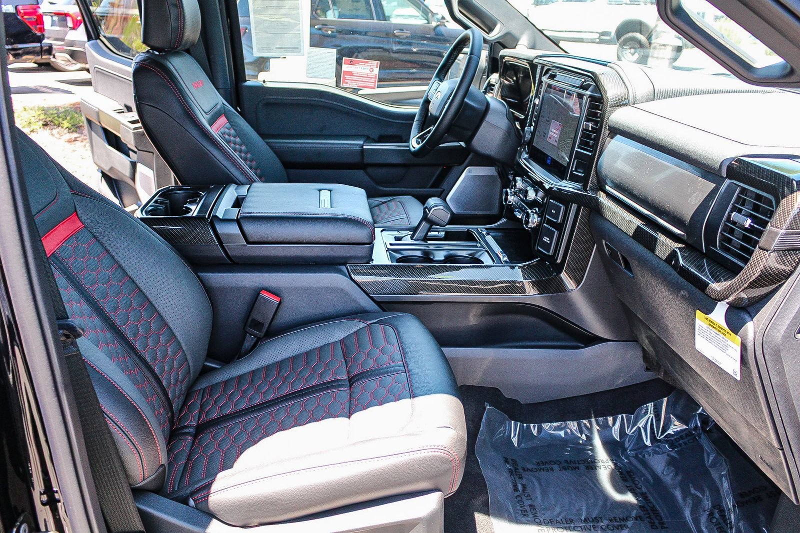 New 2025 Ford F150 Lariat w/ Equipment Group 502A High image 18