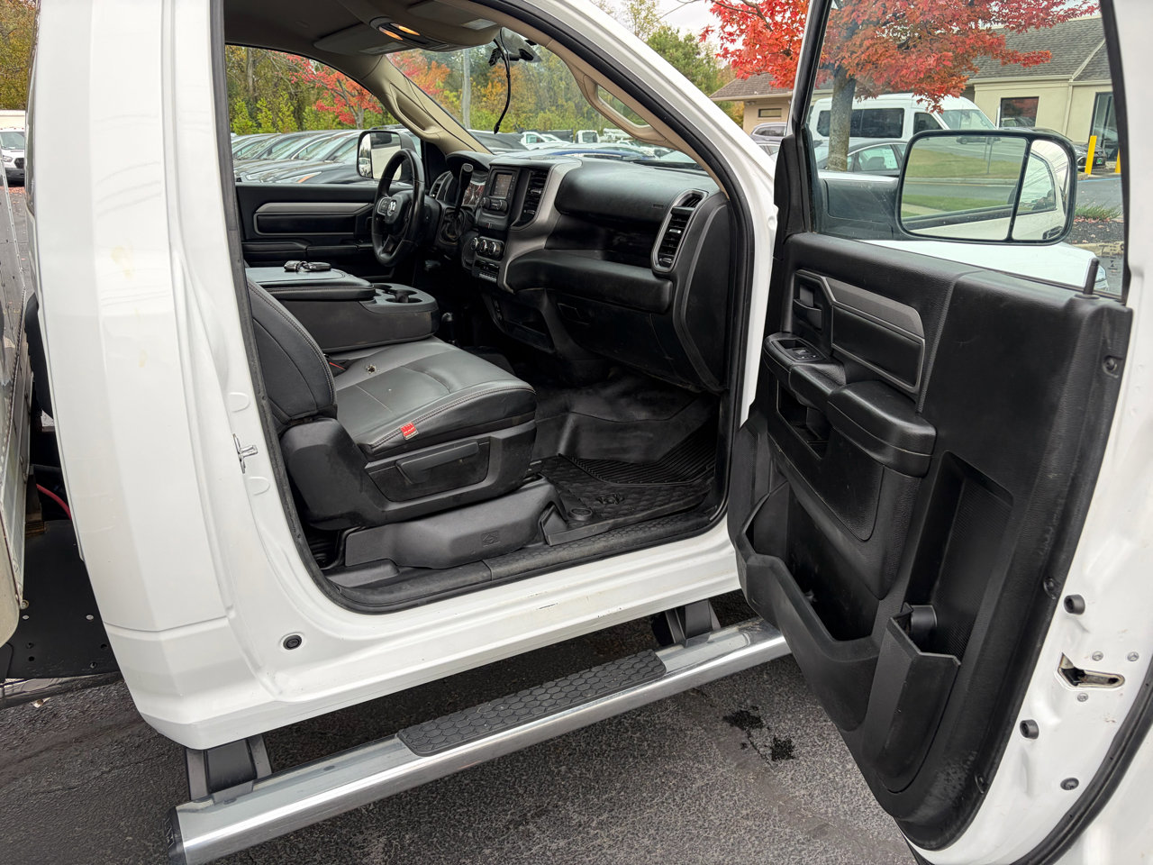 Used 2020 RAM 5500 Tradesman image 23