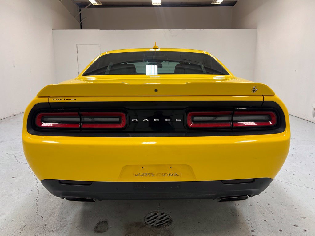 Used 2018 Dodge Challenger R/T Plus RWD image 10