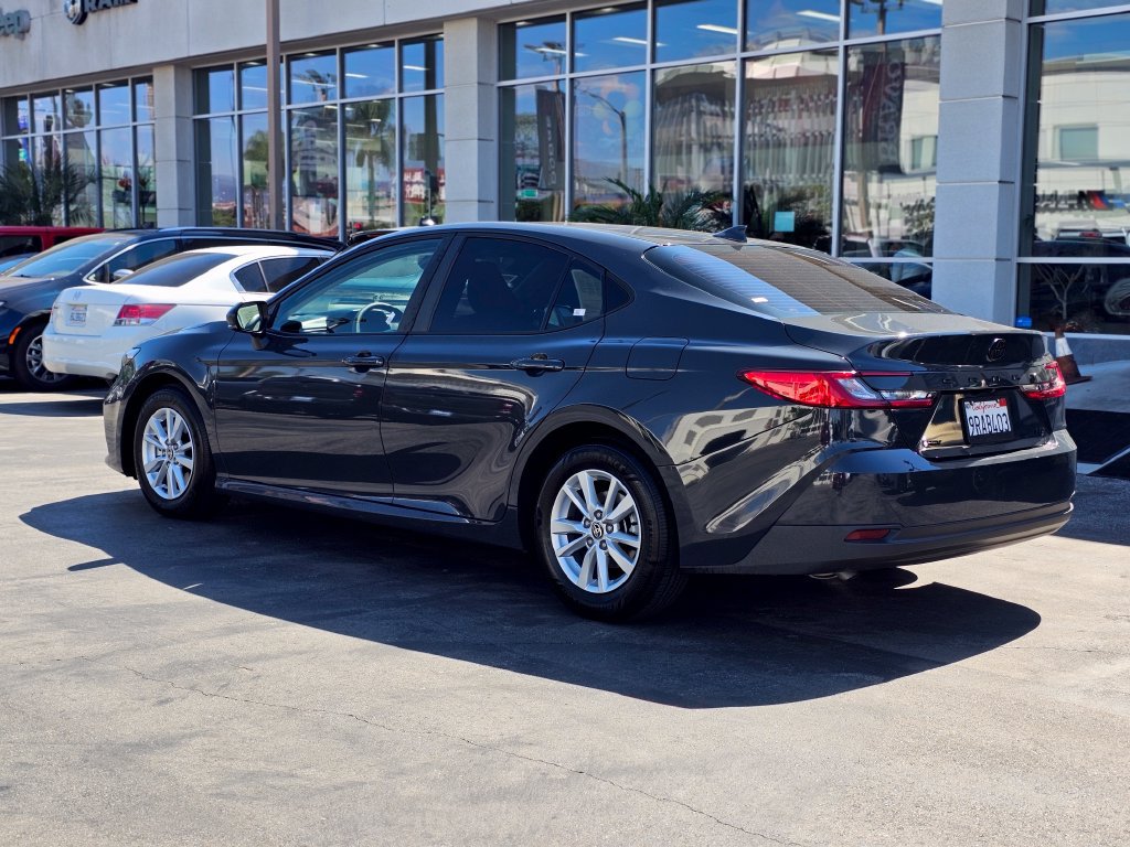 Used 2025 Toyota Camry LE FWD image 6