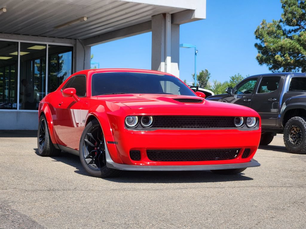 Used 2016 Dodge Challenger SRT