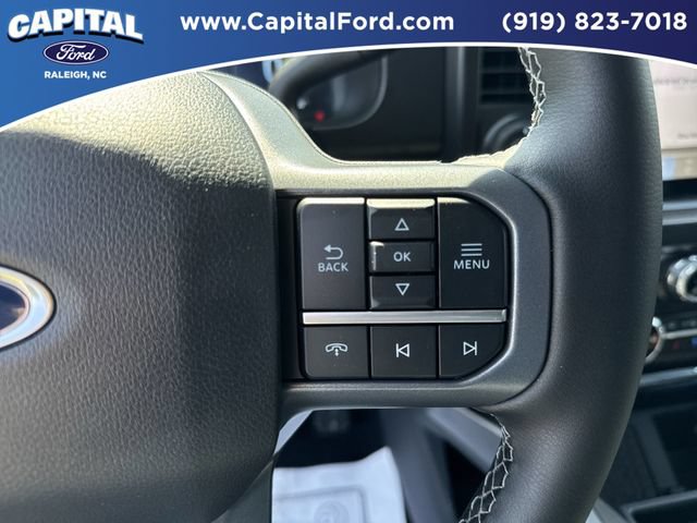 New 2026 Ford F250 Lariat w/ Black Appearance Package AWD/4WD image 24