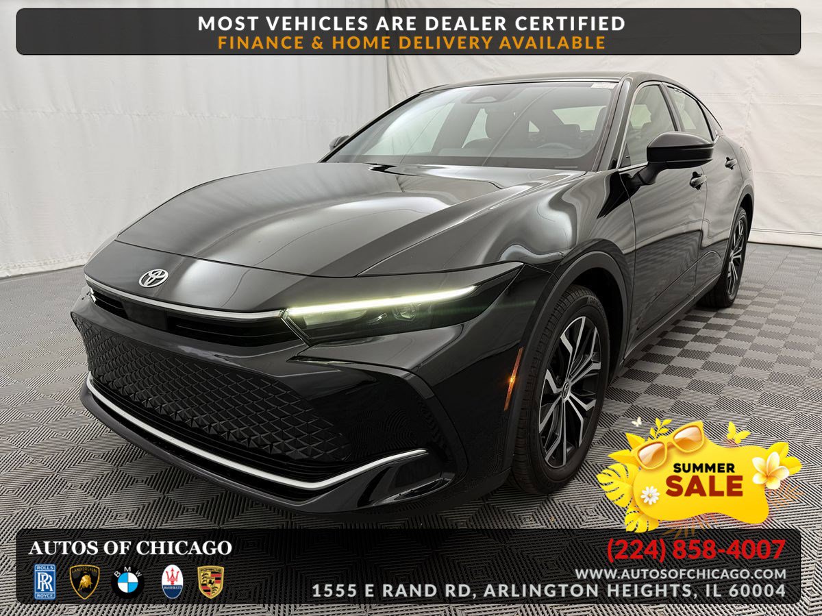 Used 2025 Toyota Crown AWD/4WD image 1