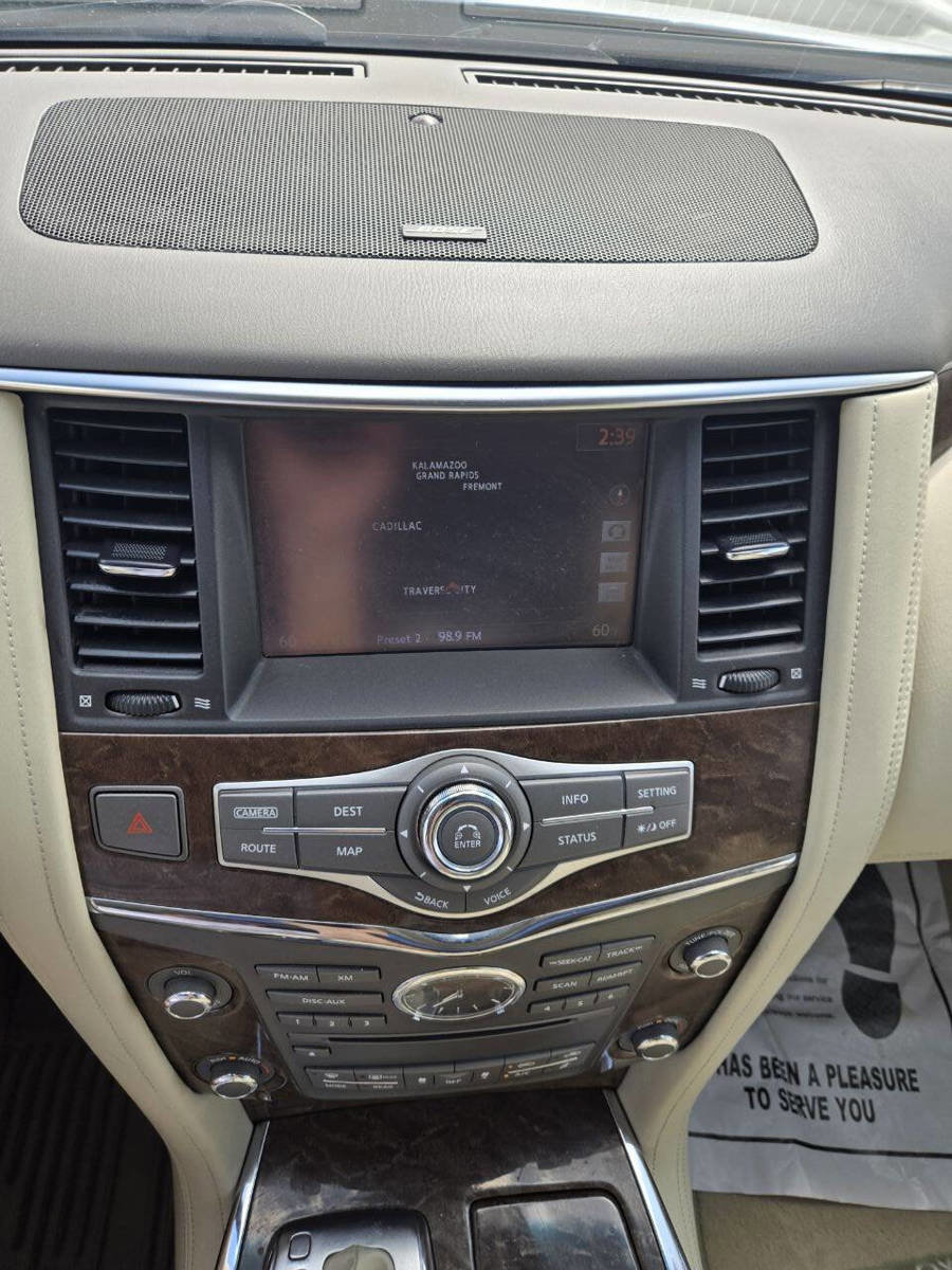 Used 2016 INFINITI QX80 Luxe w/ 22" Wheel Package image 54