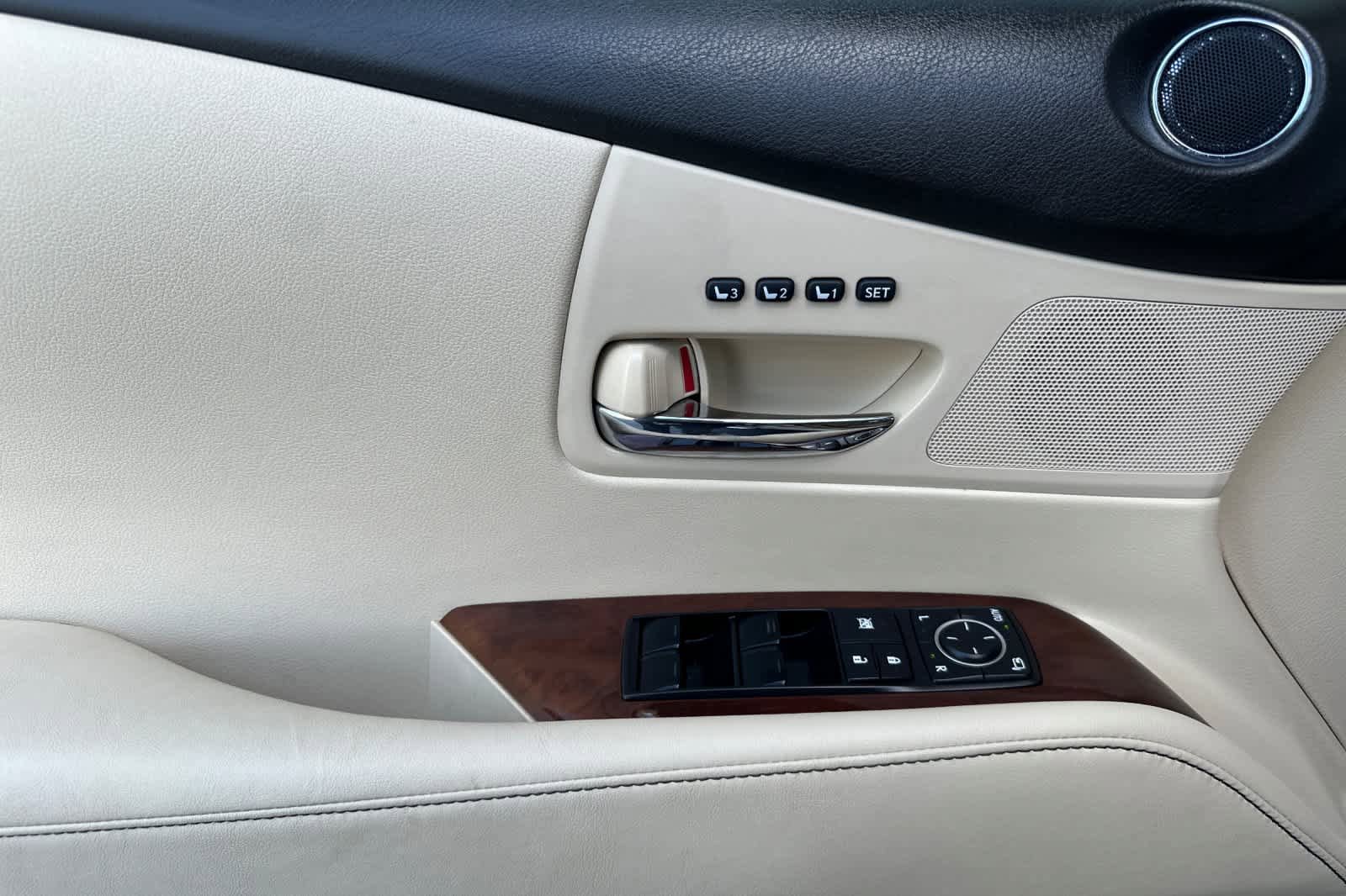 Used 2015 Lexus RX 350 AWD image 12