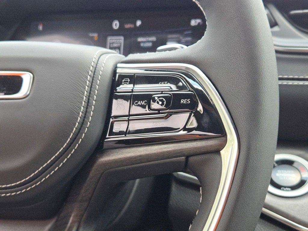 New 2025 Jeep Grand Cherokee L Overland w/ Trailer Tow Package image 35