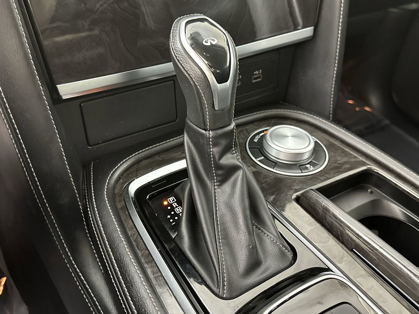 Used 2024 INFINITI QX80 Luxe image 20