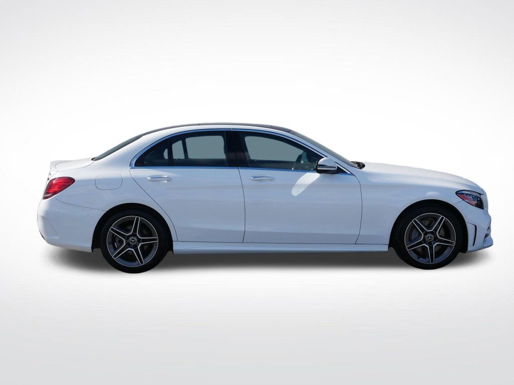Used 2020 Mercedes-Benz C 300 4MATIC Sedan image 2