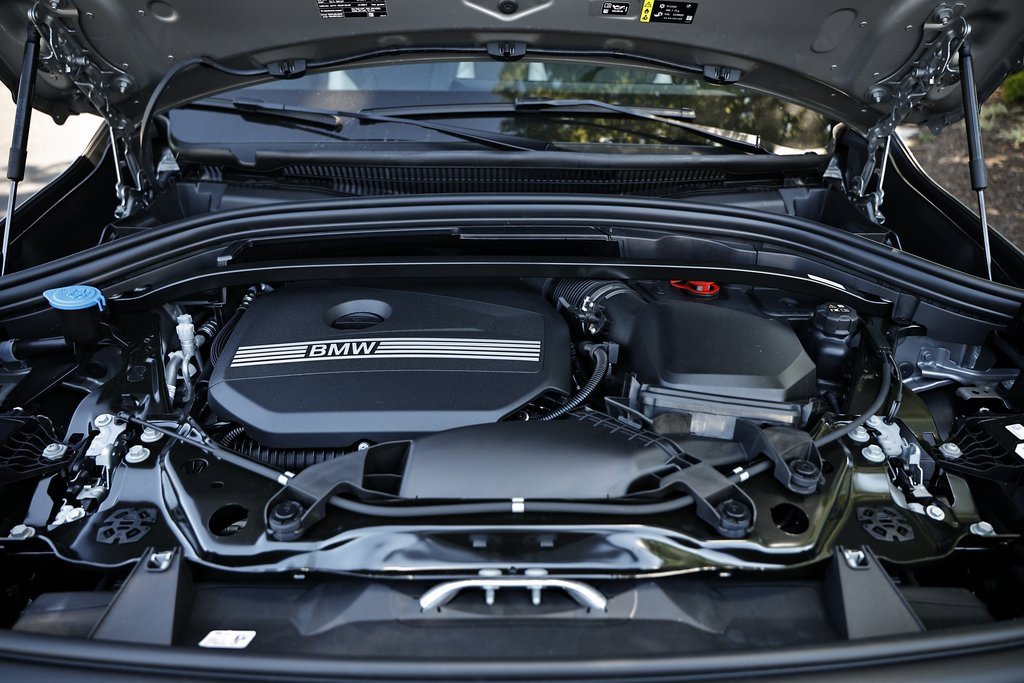 New 2026 BMW X1 xDrive28i w/ Convenience Package image 29