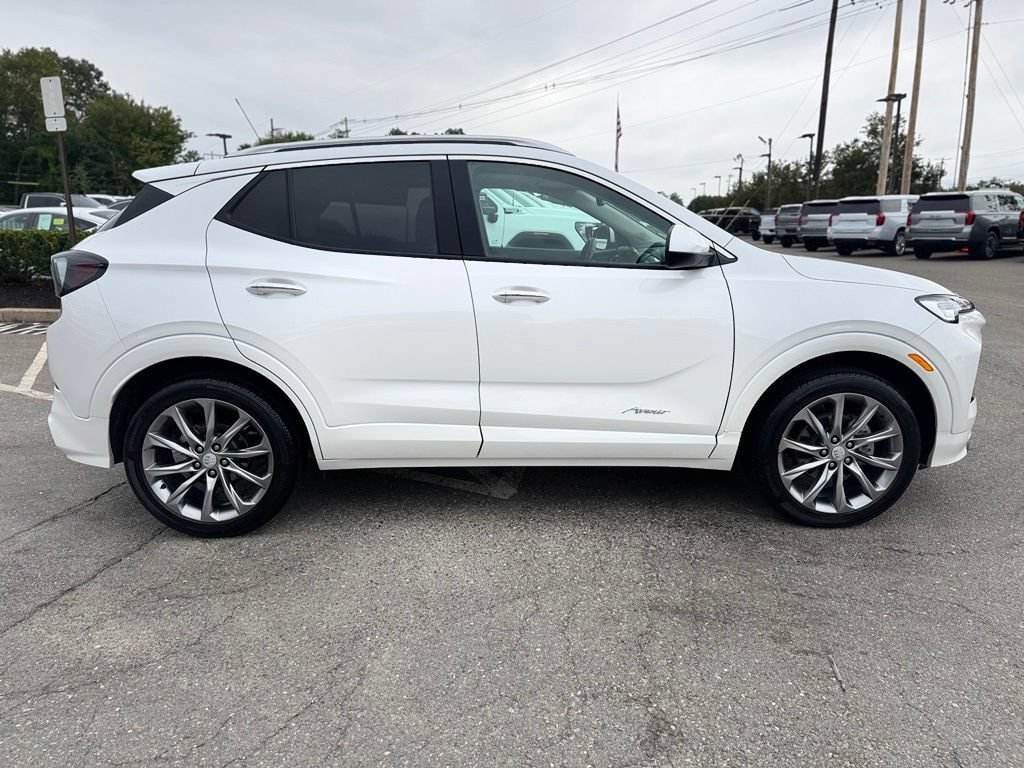 Used 2026 Buick Encore GX Avenir w/ Avenir Convenience Package AWD/4WD image 8