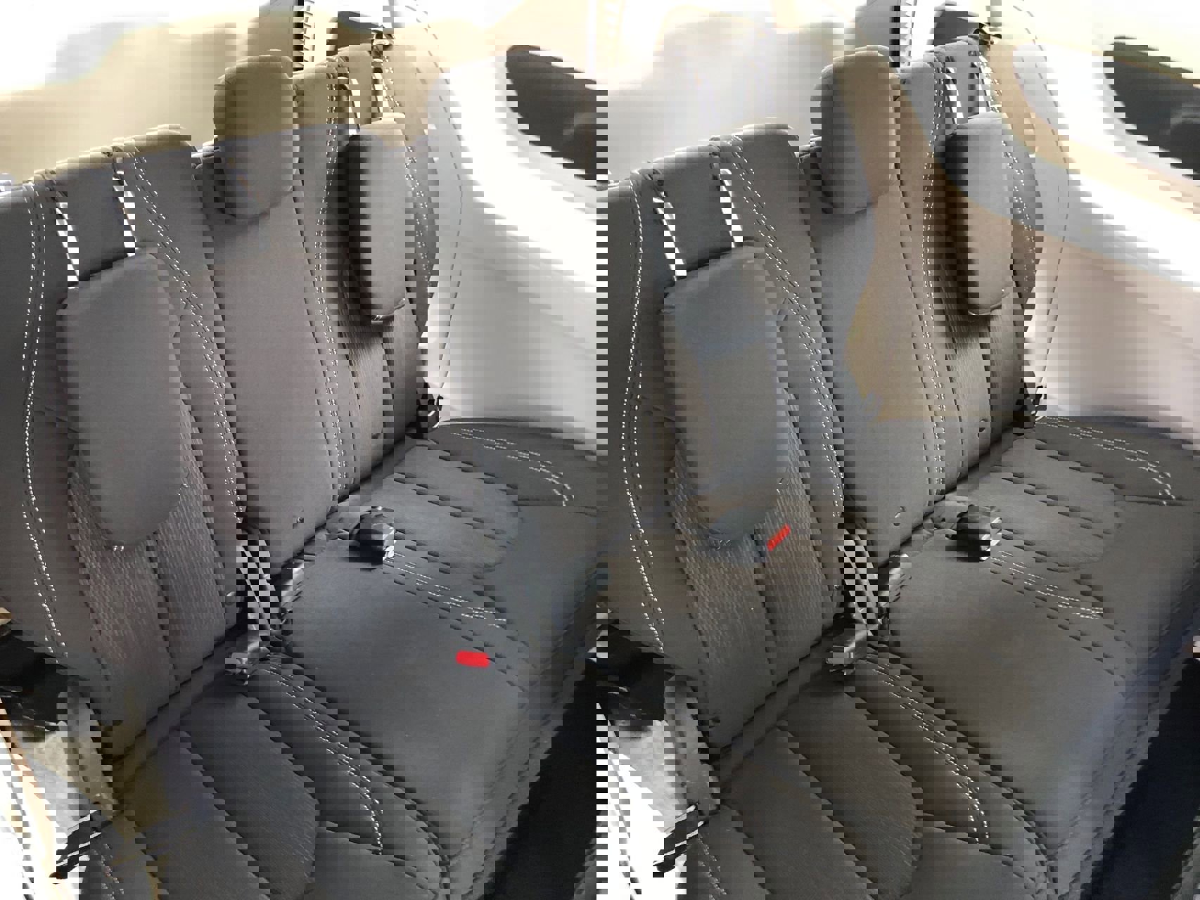 Used 2021 Chrysler Voyager LX image 19