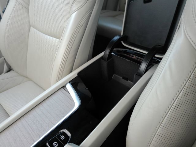 Used 2022 Volvo XC90 T8 Inscription AWD/4WD image 57