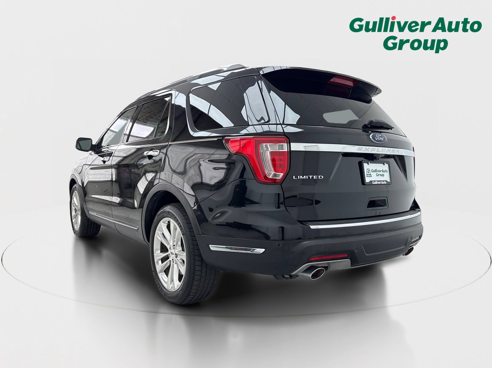 Used 2018 Ford Explorer Limited w/ Ford Safe & Smart Package FWD image 5