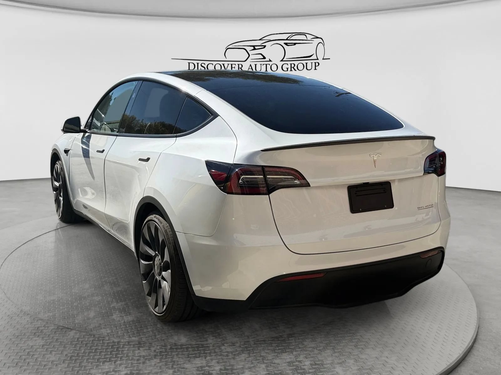 Used 2024 Tesla Model Y Performance AWD/4WD image 6