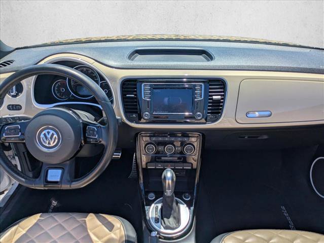 Used 2019 Volkswagen Beetle 2.0T FWD image 17