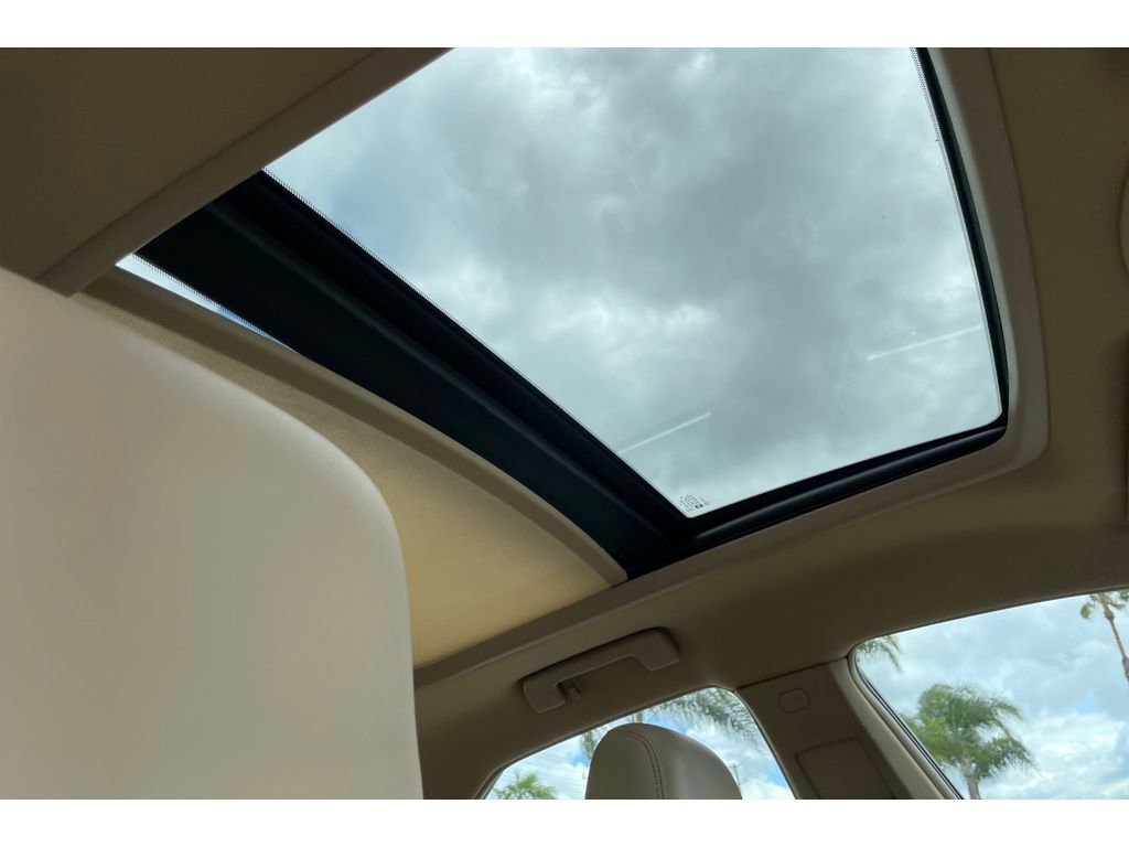 Used 2013 Cadillac CTS Luxury AWD/4WD image 18