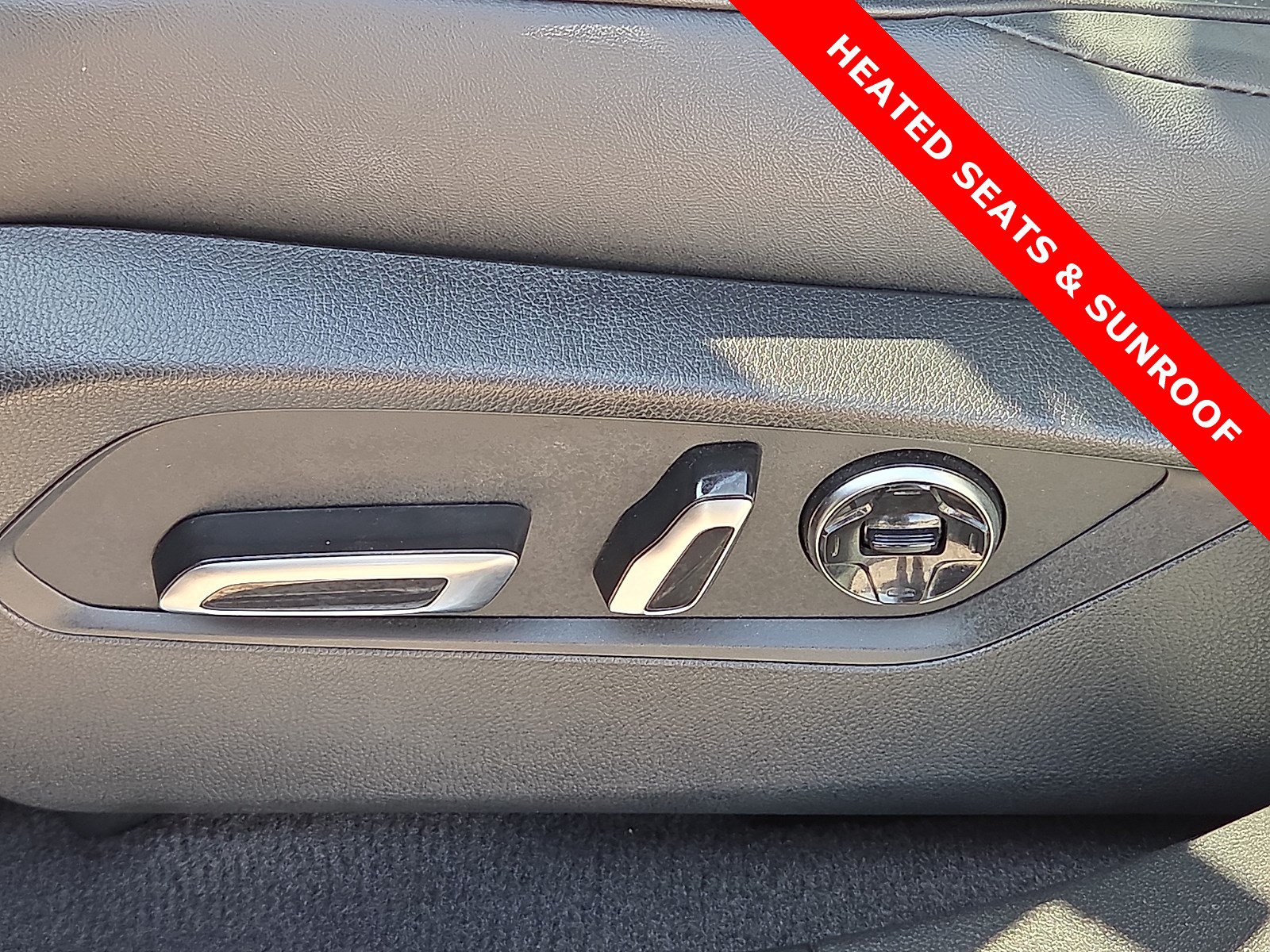 Used 2024 Acura RDX w/ Advance Package AWD/4WD image 14