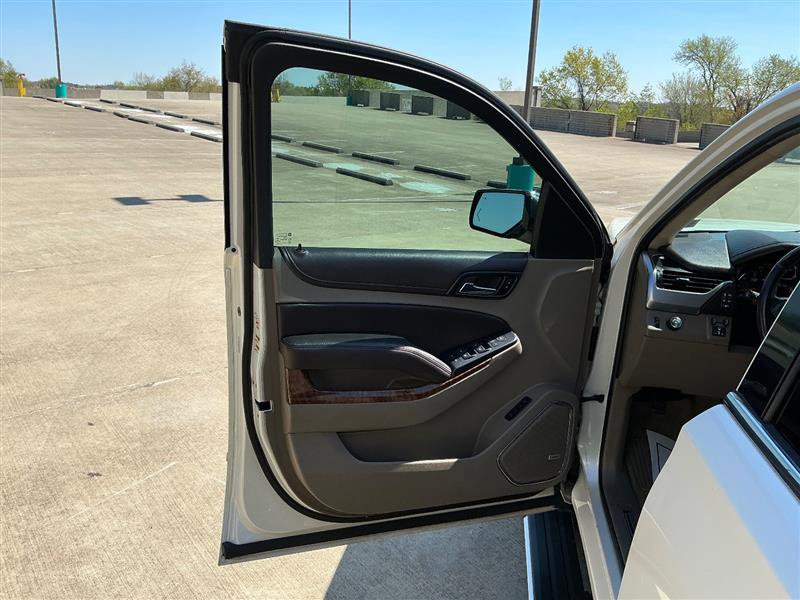 Used 2015 Chevrolet Tahoe LTZ image 28