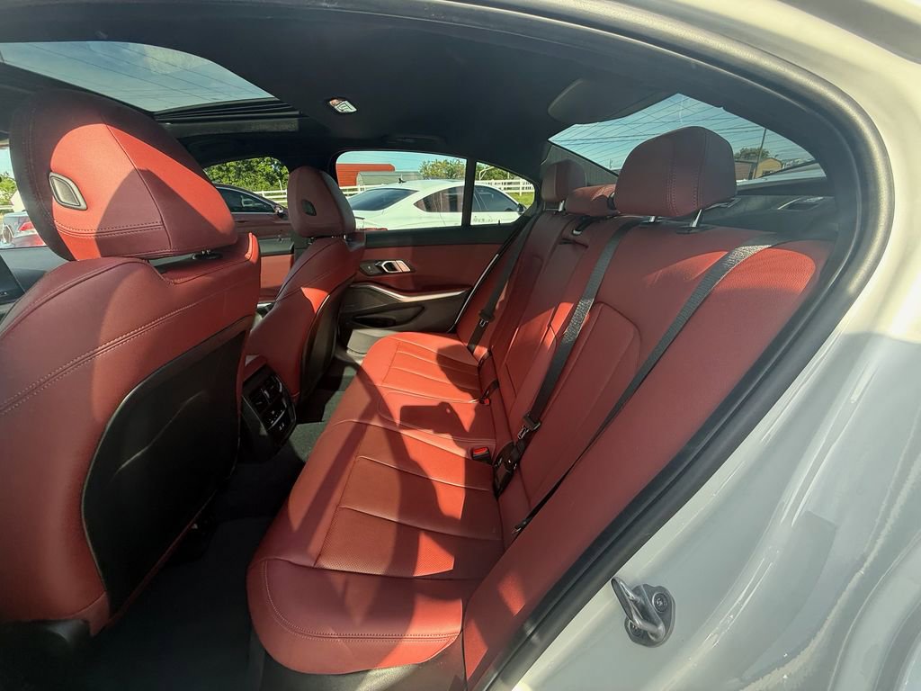 Used 2025 BMW M340i w/ Premium Package RWD image 19