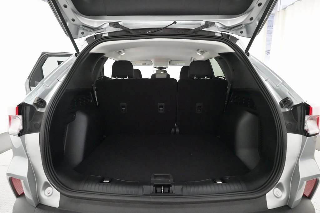 Used 2022 Ford Escape SE w/ Cold Weather Package image 10