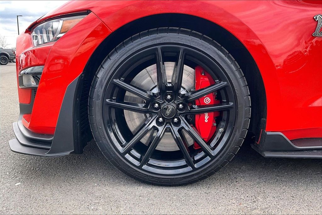 Used 2022 Ford Mustang Shelby GT500 w/ Technology Package image 34