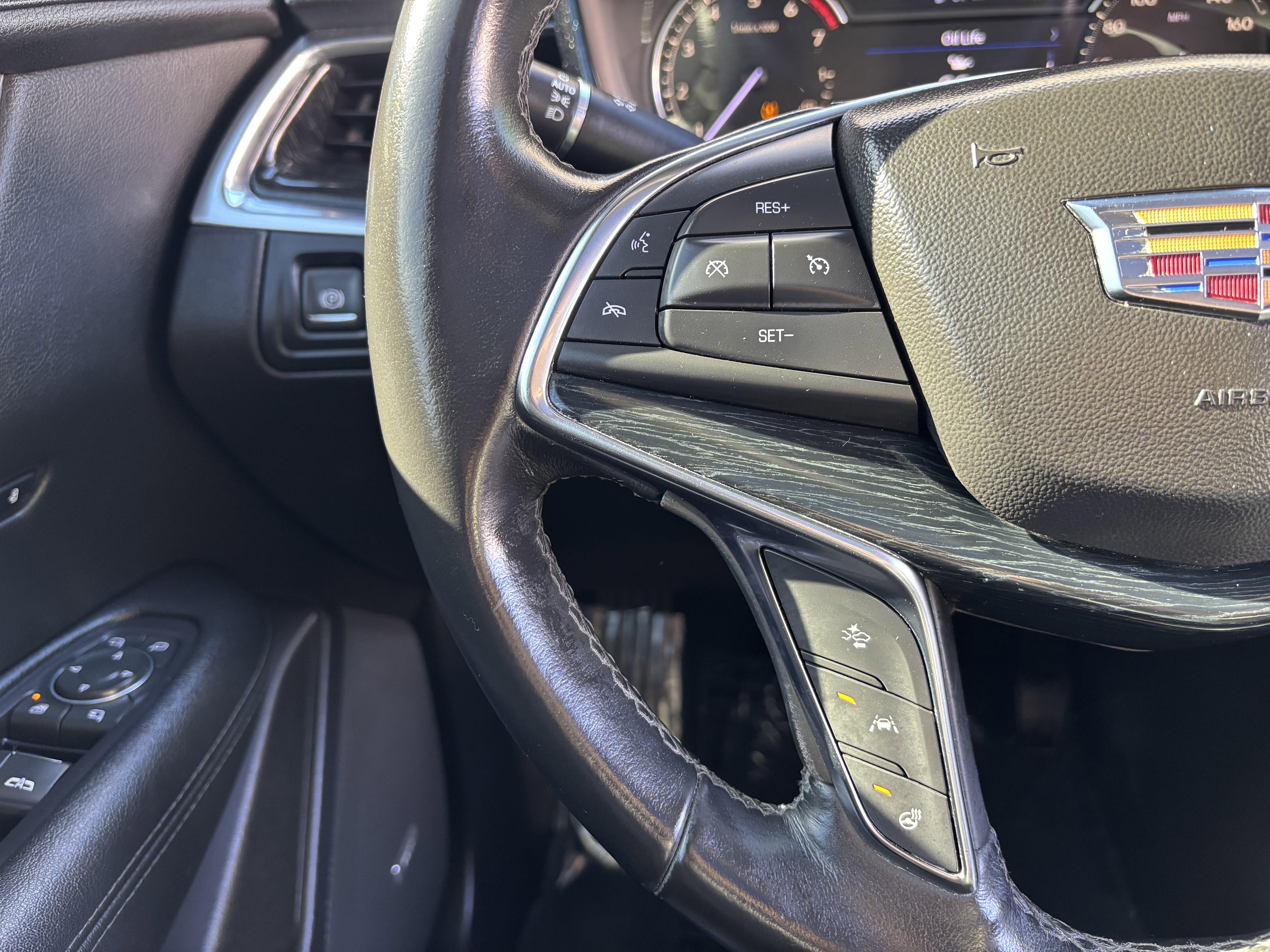 Used 2020 Cadillac XT5 Premium Luxury image 24