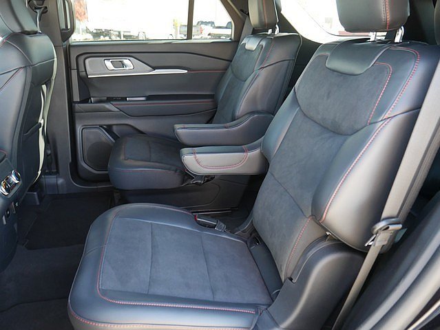 New 2025 Ford Explorer ST image 15