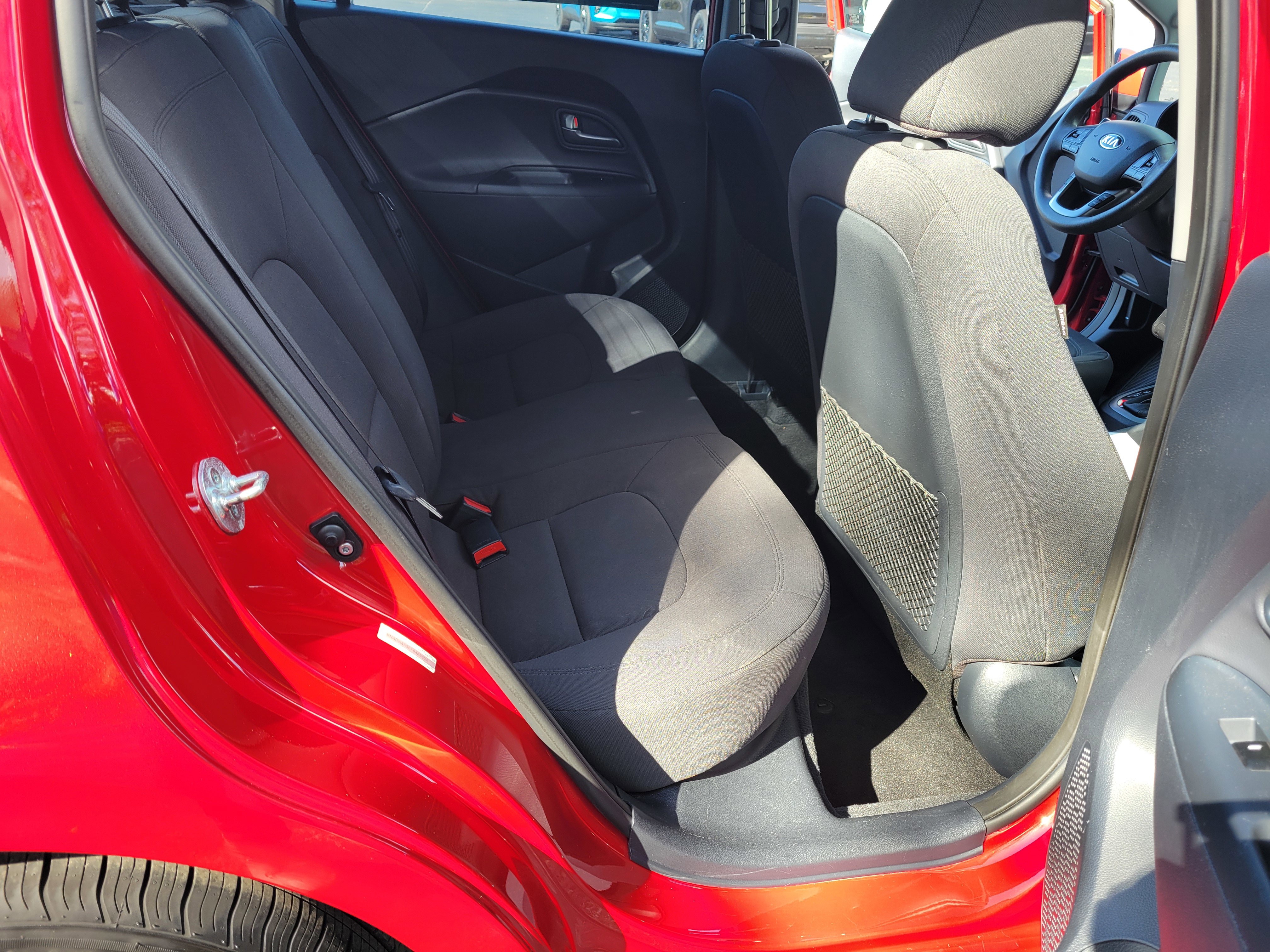 Used 2015 Kia Rio EX image 30