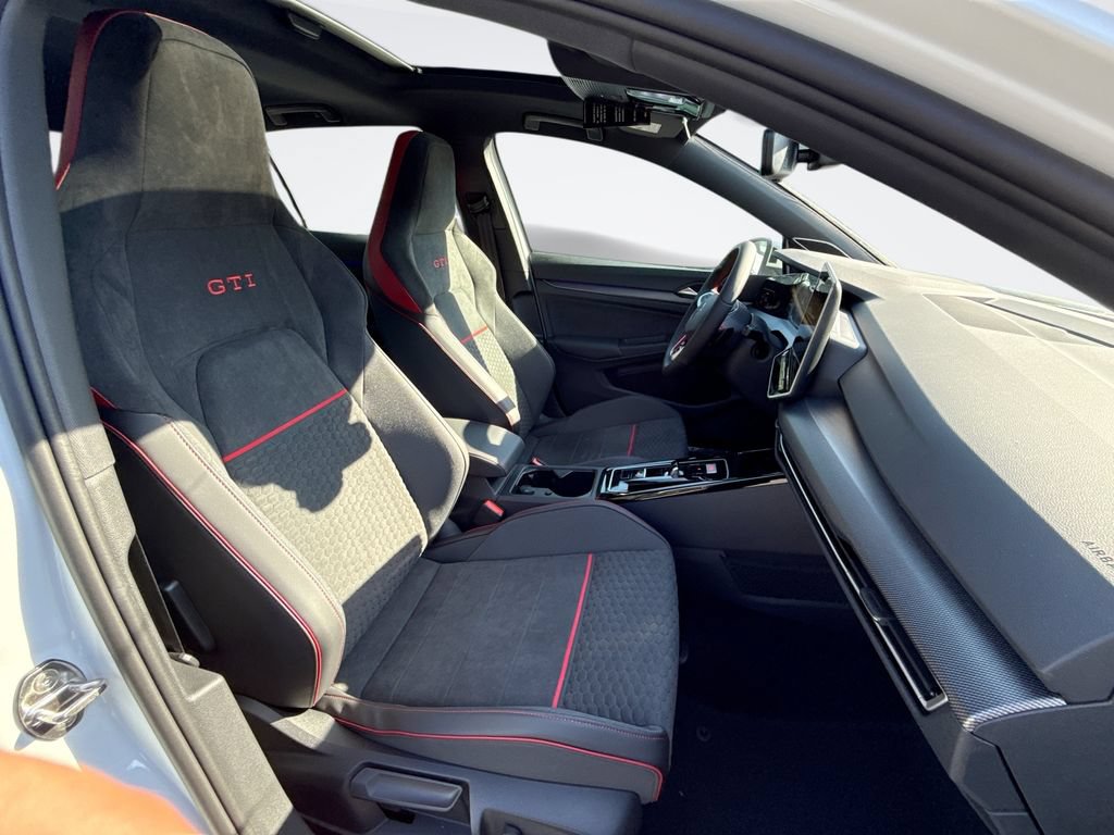 New 2026 Volkswagen GTI SE FWD image 25
