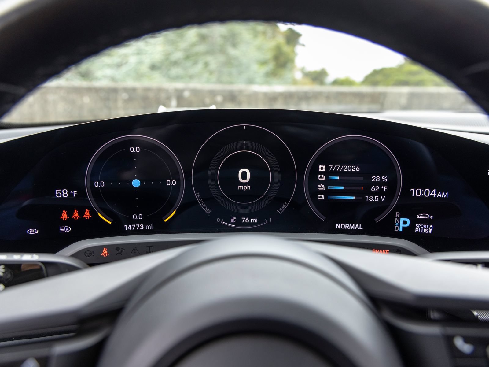 Certified 2023 Porsche Taycan w/ Premium Package RWD image 32