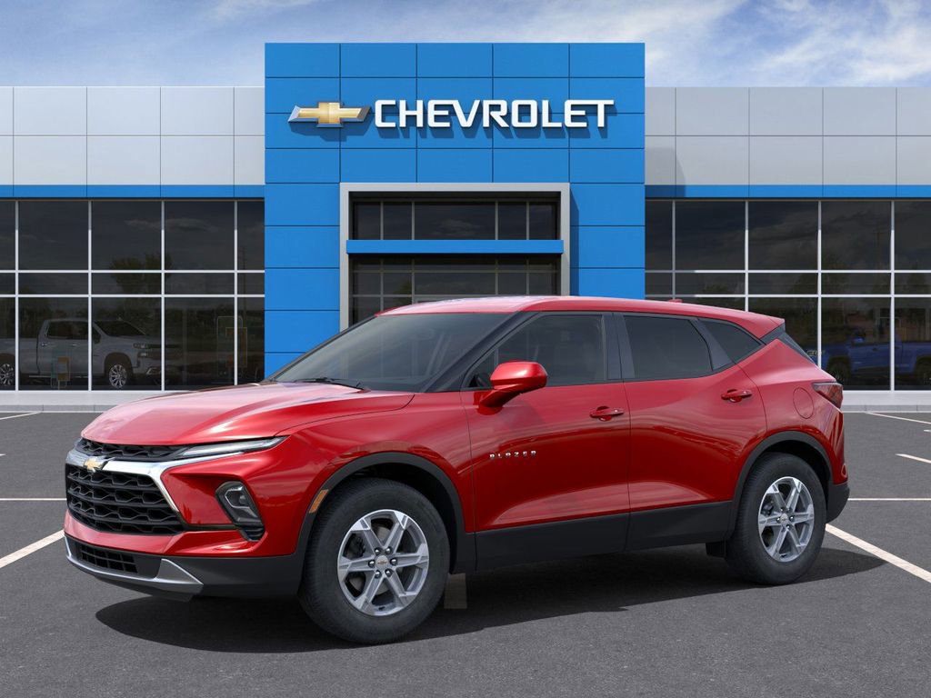 New 2025 Chevrolet Blazer LT image 3