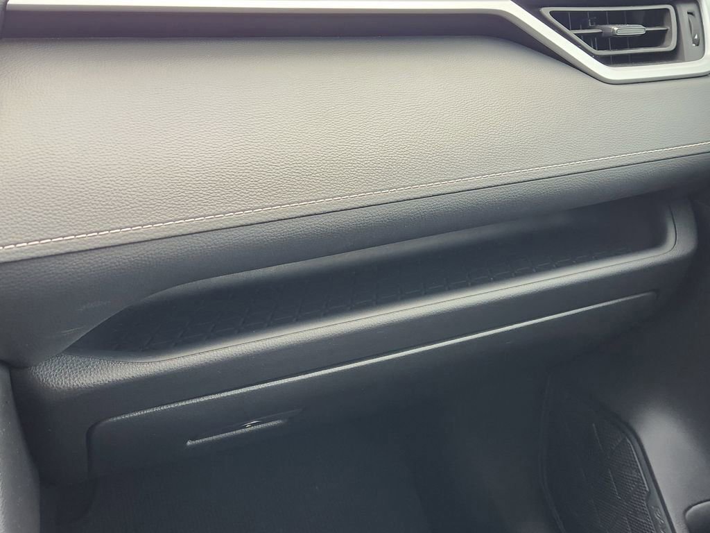 Used 2024 Toyota RAV4 LE image 23