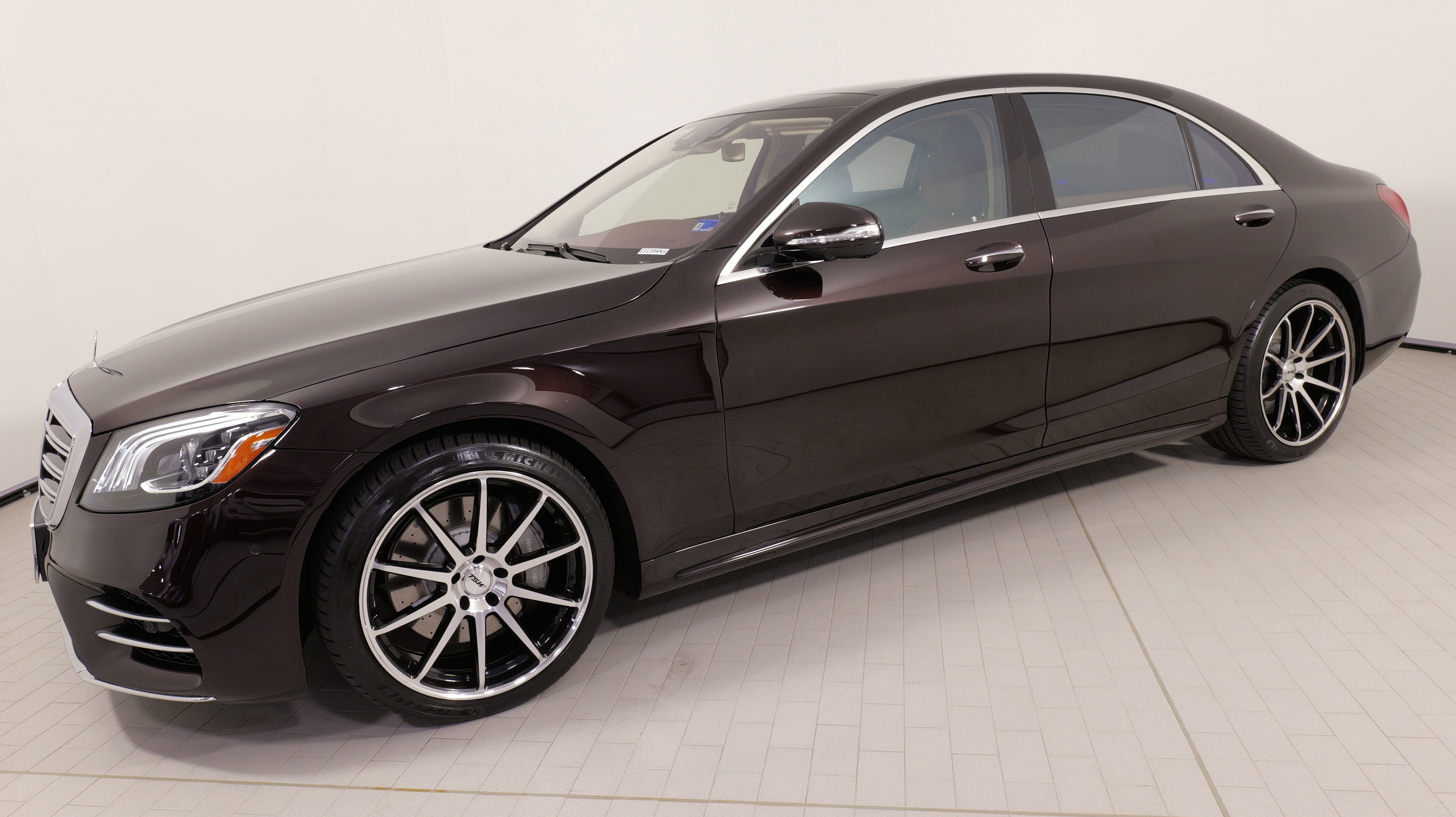 Used 2018 Mercedes-Benz S 560 S 560 4MATIC image 3