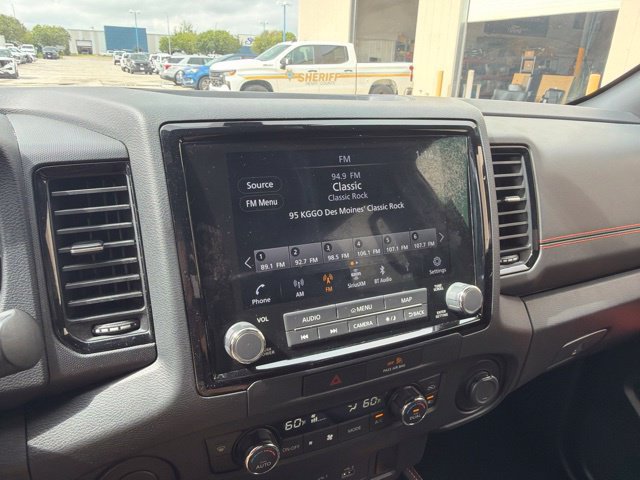 Used 2022 Nissan Frontier Pro-X RWD image 28