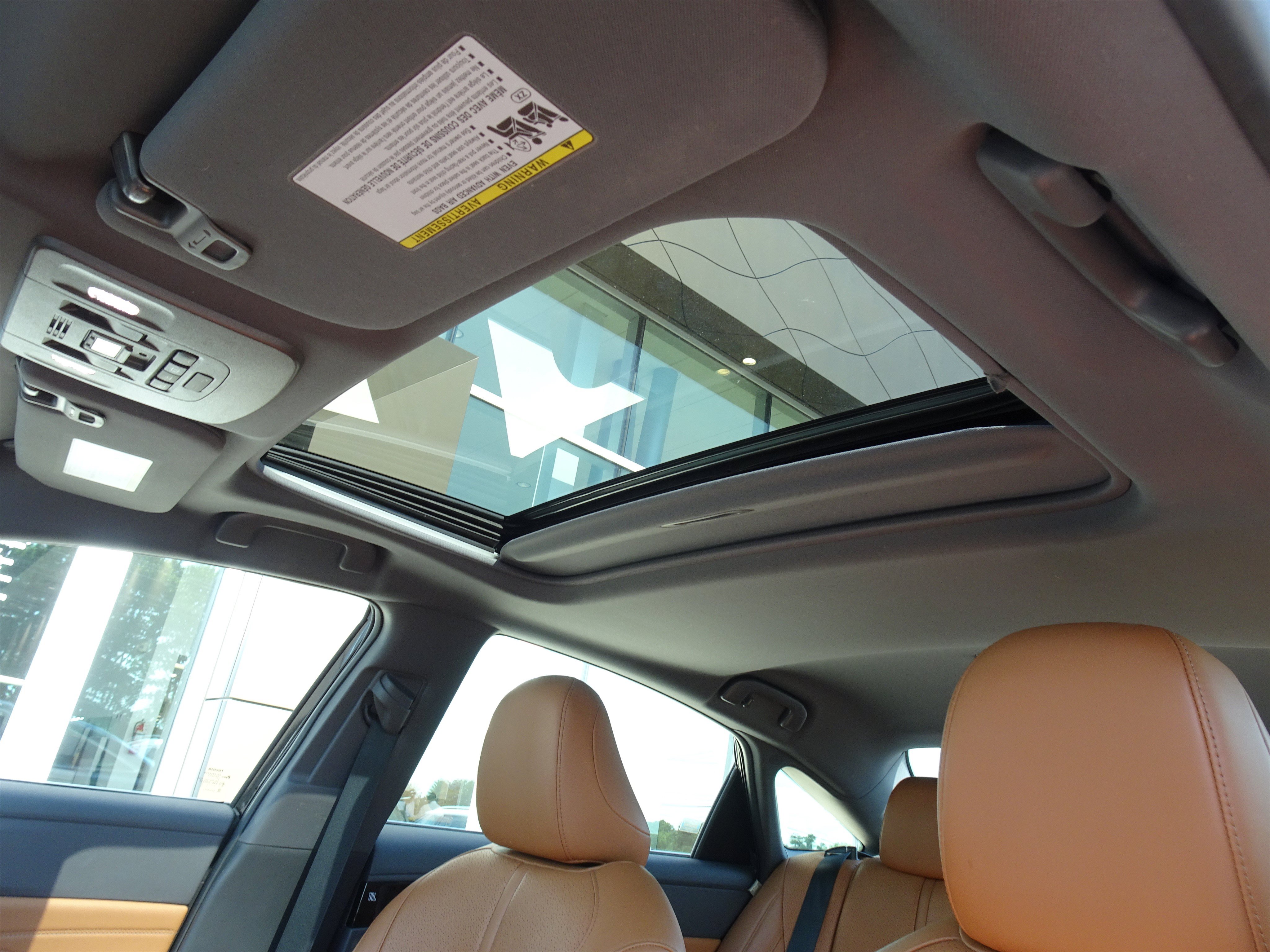 Used 2020 Toyota Avalon Limited w/ Advanced Safety Package FWD image 11