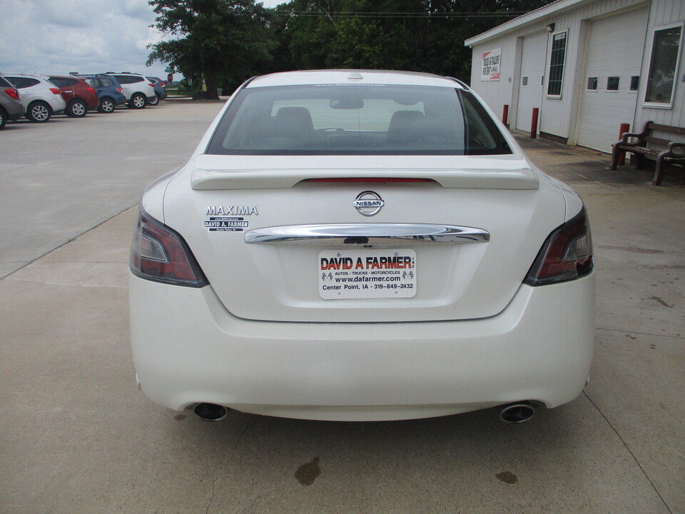 Used 2014 Nissan Maxima 3.5 SV w/ Sport Package FWD image 5
