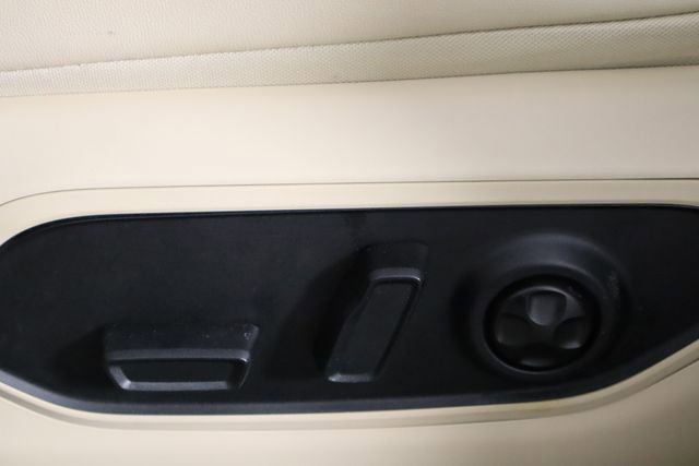 Used 2022 Jeep Grand Cherokee Limited AWD/4WD image 24