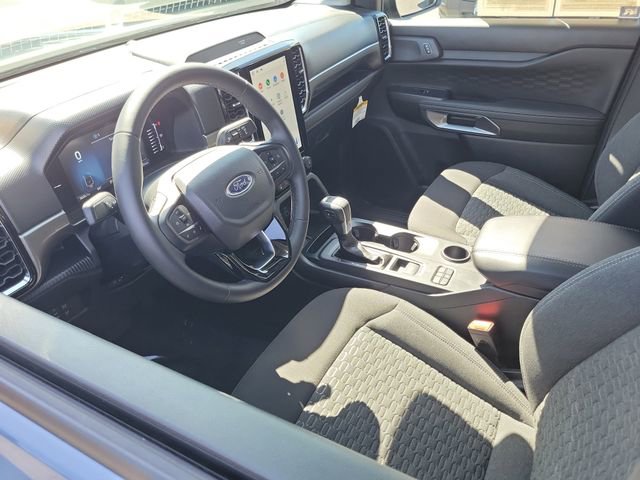 Used 2025 Ford Ranger XLT w/ Trailer Tow Package image 3