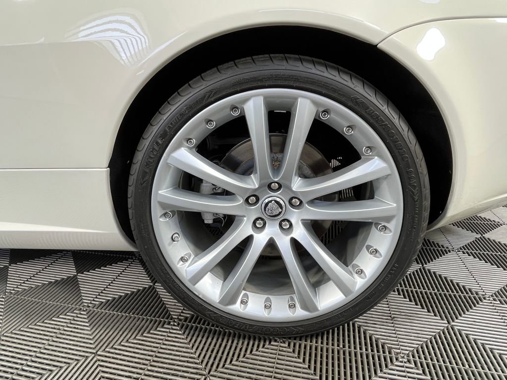 Used 2008 Jaguar XK Convertible RWD image 14