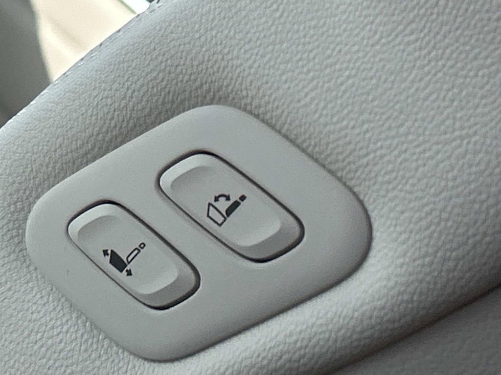 New 2026 Genesis GV80 2.5T Advanced image 25