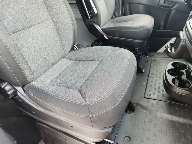 Used 2025 RAM ProMaster 2500 w/ Convenience Group image 15