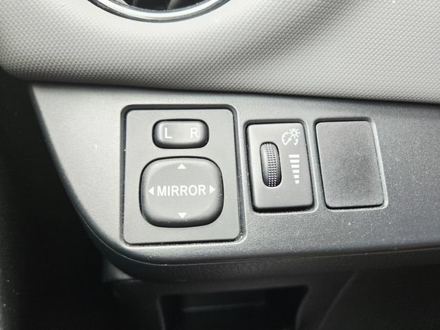 Used 2015 Toyota Yaris SE FWD image 25