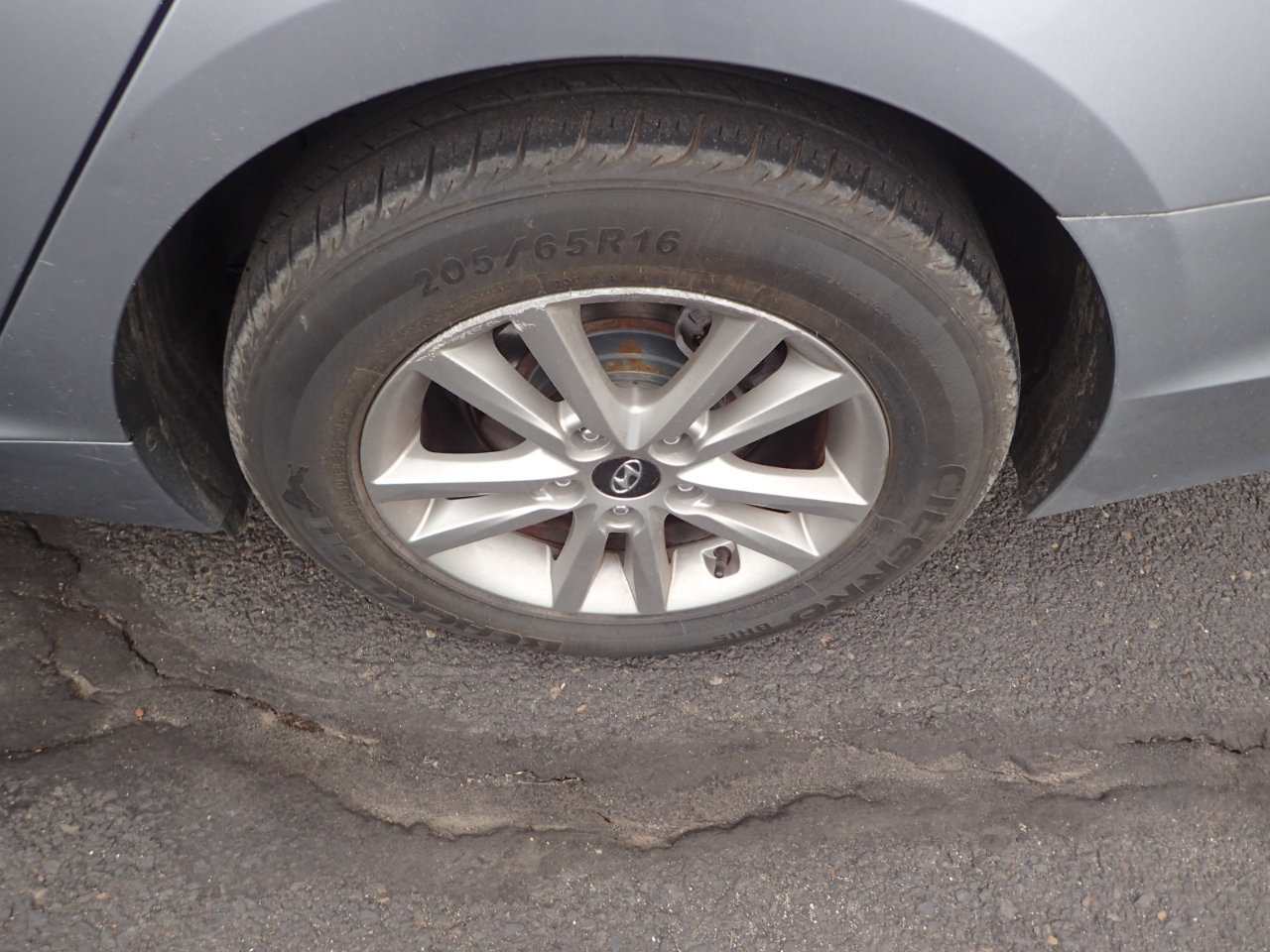 Used 2015 Hyundai Sonata SE FWD image 23