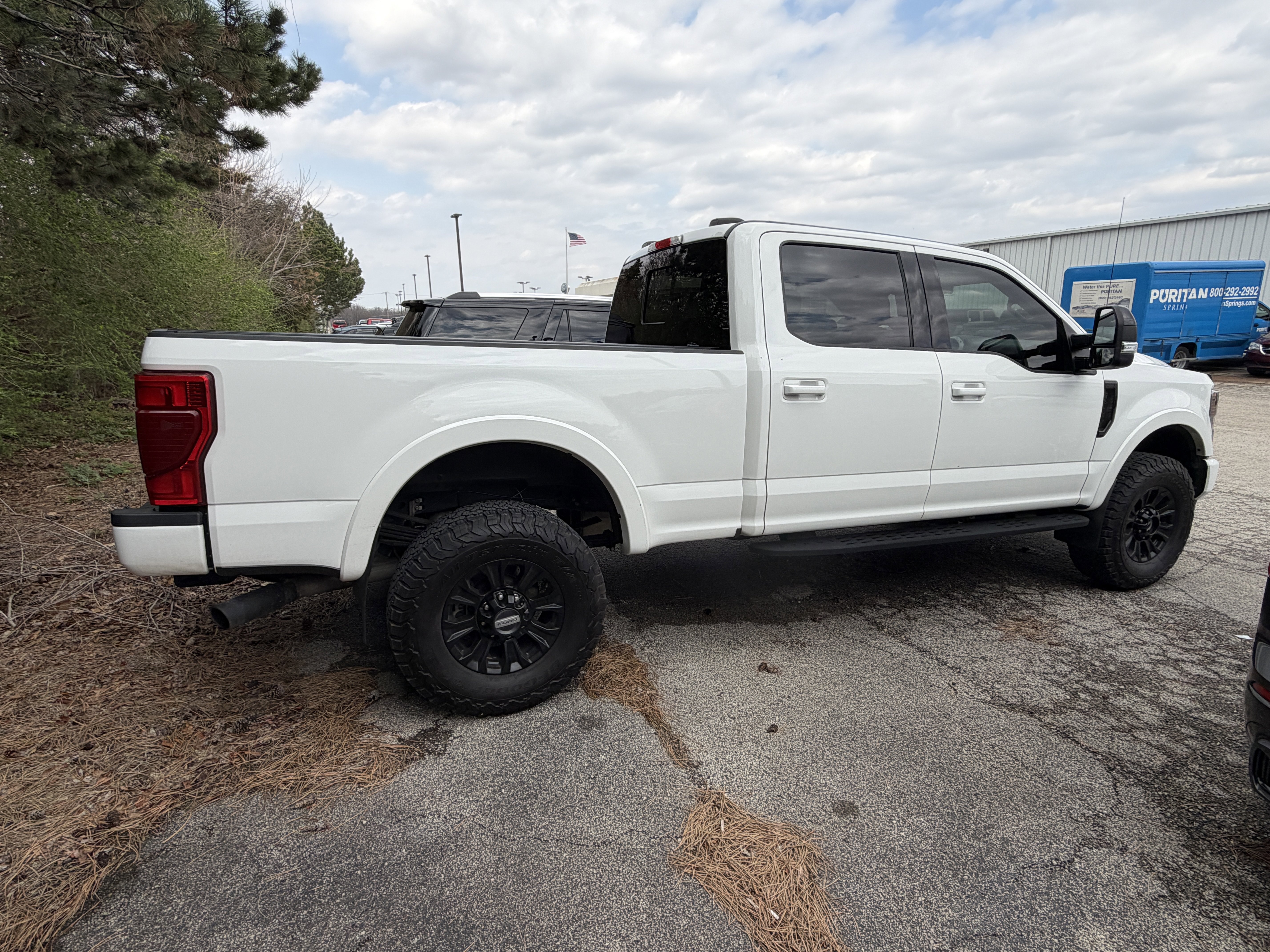 Used 2021 Ford F250 Lariat image 7