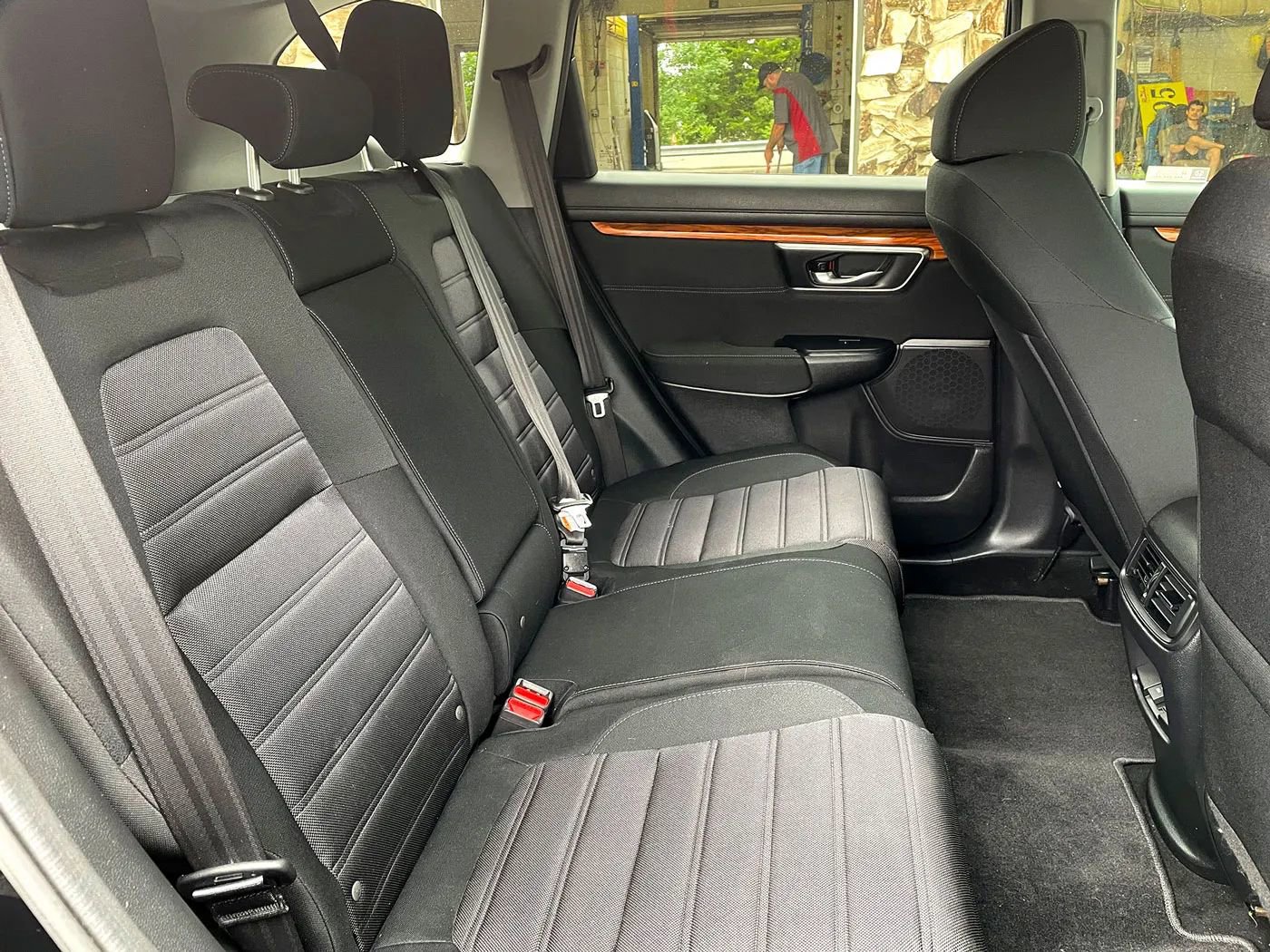 Used 2018 Honda CR-V EX image 11