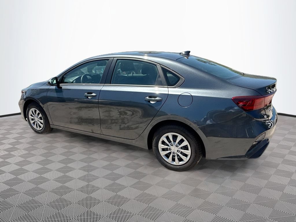 Used 2024 Kia Forte LX FWD image 8